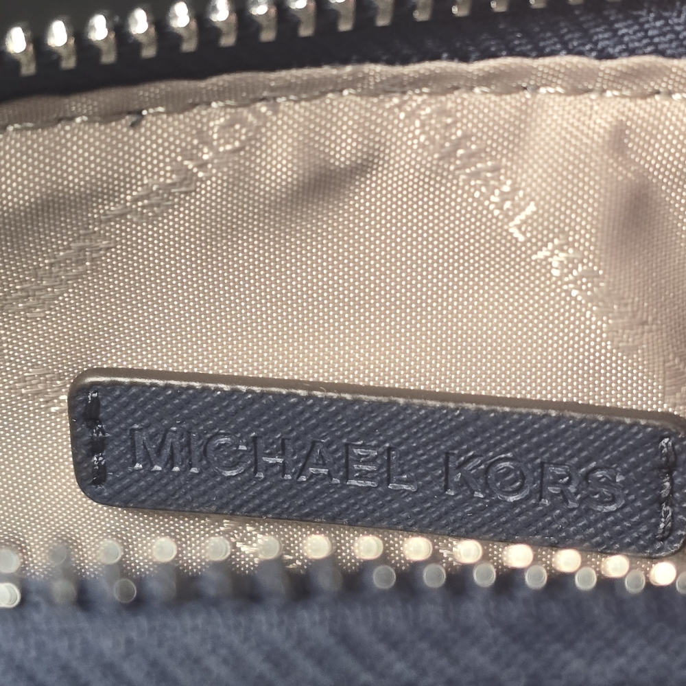 Michael Kors Navy Blue Crossbody Bag - Picture 10 of 10